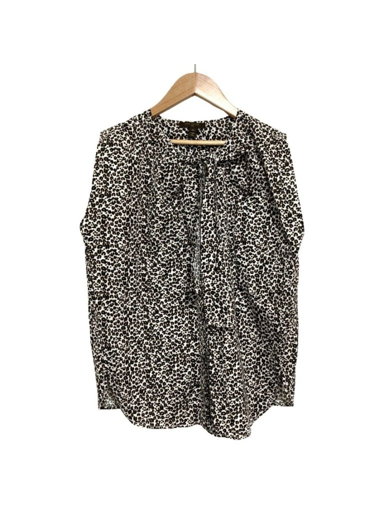 Louis Vuitton Leopard Print Sleeveless Bowtie Blouse 34 White Black